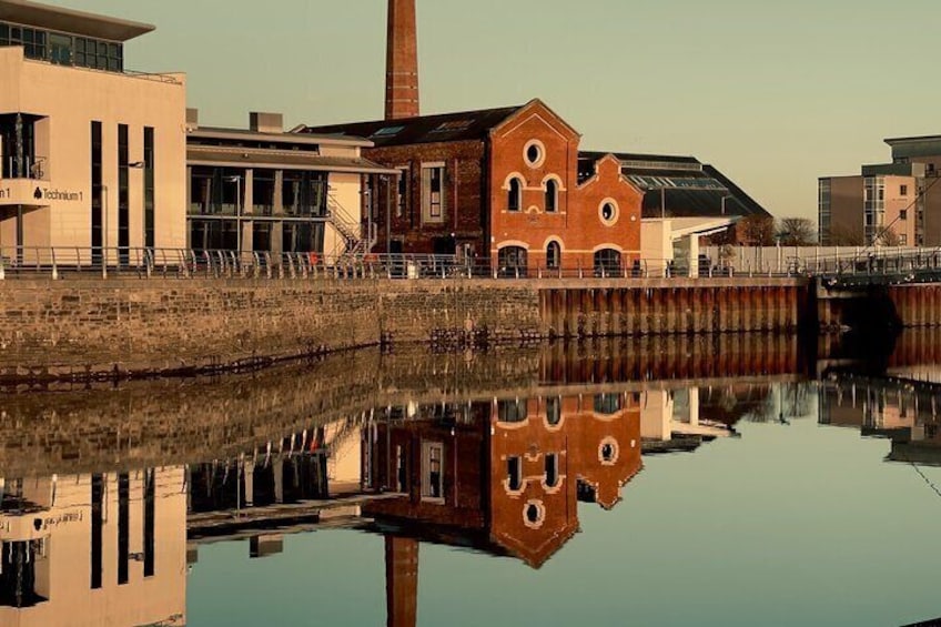 Swansea Hidden Gems (Self-guided Tour & Treasure Hunt)