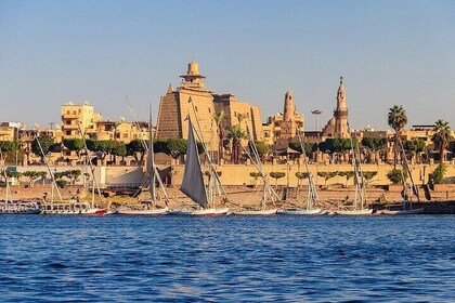 Luxor Sunset Felucca and Night Tour