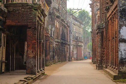 Sonargaon Panam and Jamdani Village Cultural Tour with Cruise