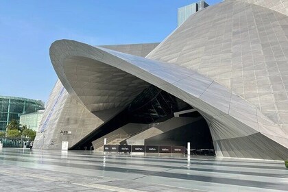 Experience Shenzhen in a Cultural Tour Beyond Tech