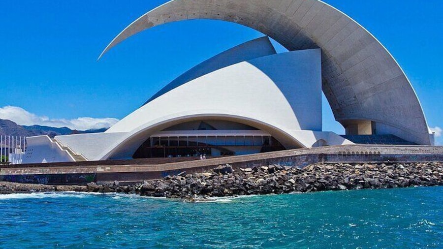 Full Day Tour of Santa Cruz and San Cristóbal de La Laguna
