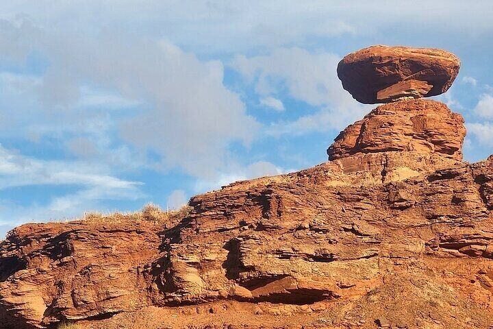 Road to Monument Valley Self-Guided Audio Driving Tour