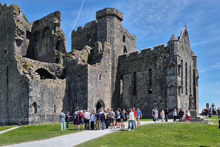 Discover Hidden Gems Private Cave and Castles Tour from Killarney