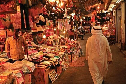 Half Day Walking Tour in Manama with Licensed Guide