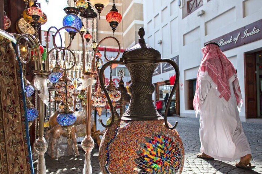 Souvenir shop