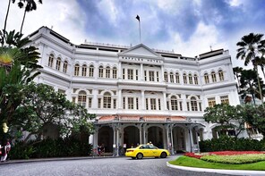 Private Custom Designed Singapore Walking Tour