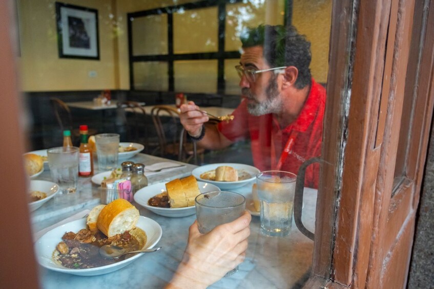 New Orleans French Quarter Small Group Food Tour