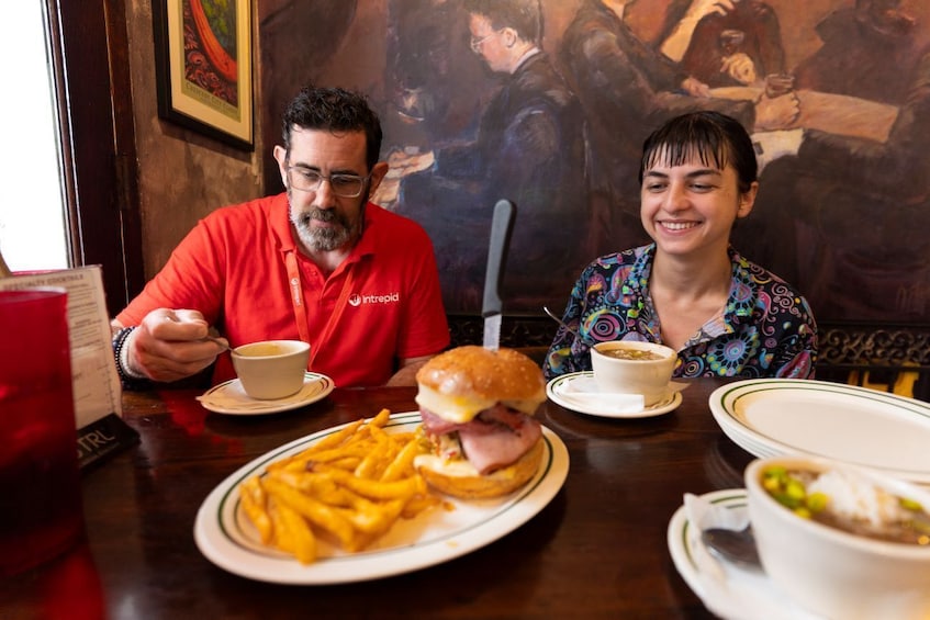 New Orleans French Quarter Small Group Food Tour