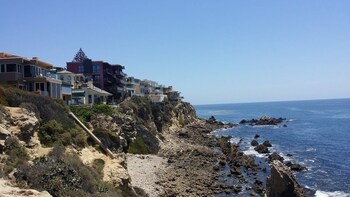 Full Day Tour of Orange County