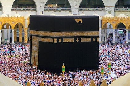 Mecca Historical & Religious Tour with lunch from Jeddah