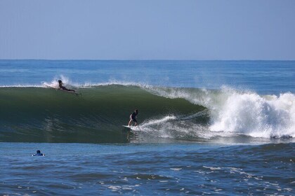 Playa El Tunco Surfing Experience