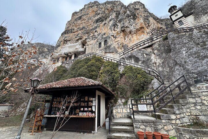 Bulgaria Highlights Private Day Tour from Bucharest