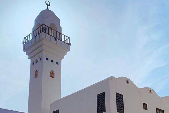 Full Day Madinah City Tour with Optional Lunch