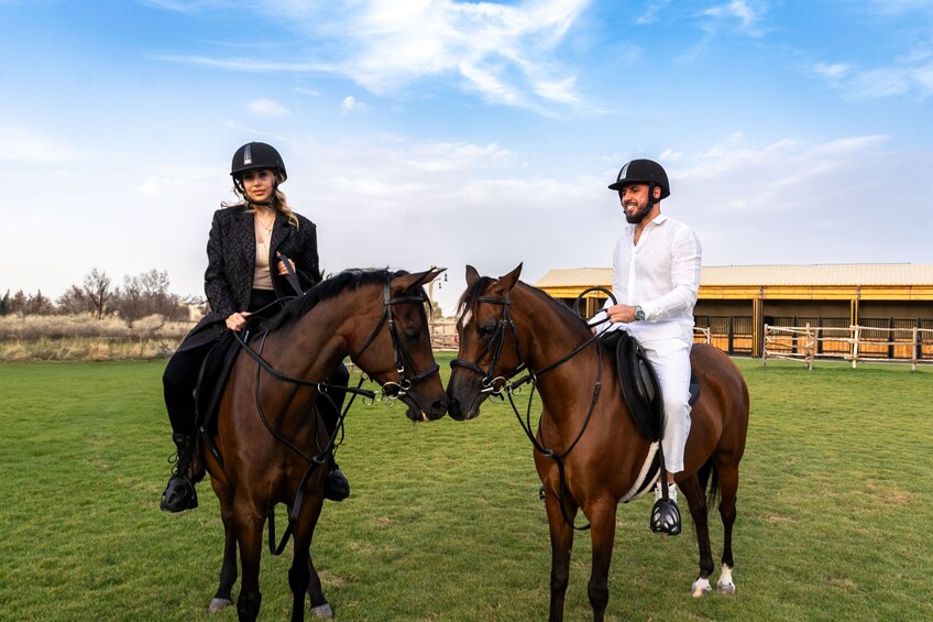 Dubai: Camel Trek or Horse Ride, Stargazing and BBQ at Al Khayma