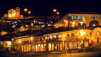 Cusco by Night: Planetarium Cusco, Dinner, and Pisco Sour