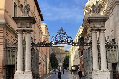Private Walking Experience in Trastevere