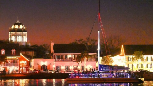 St. Augustine: Nights of Lights Cruise with Music and Drinks