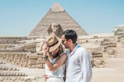 Cairo: Private Half-Day Pyramids Tour with Photographer