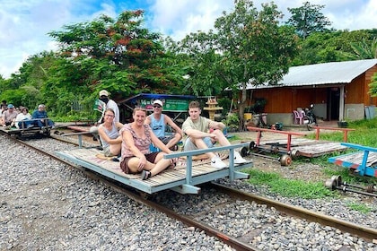 Private Battambang Day Tour from Siem Reap with Bamboo Train