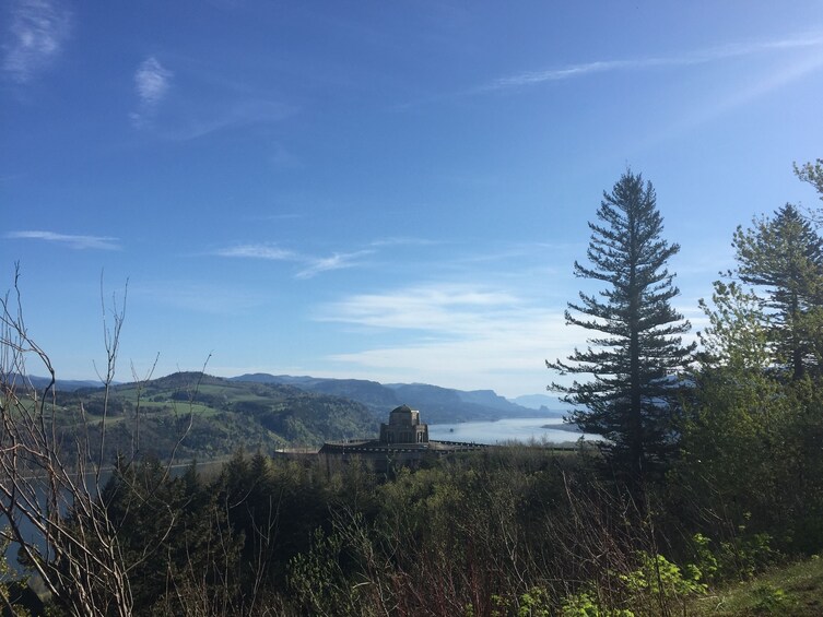 Day view of the Columbia River Gorge