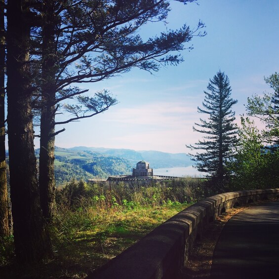 Day landscape view of the Columbia River Gorge