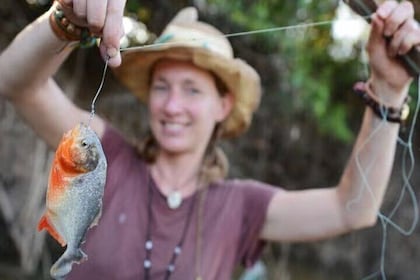 Piranha Fishing in Tambopata