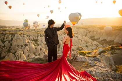 Private Professional Photo Shoot in Cappadocia with Hotel Pickup