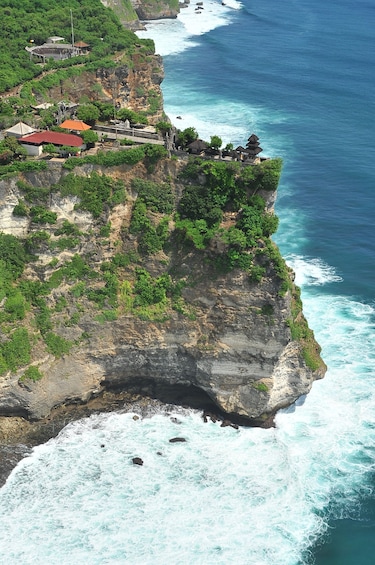 Full Day Beaches of Uluwatu and Benoa