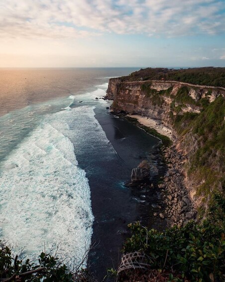 Full Day Beaches of Uluwatu and Benoa