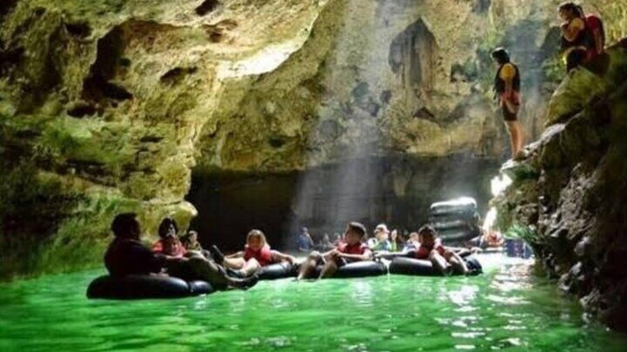 Goa Pindul and Timang Beach Adventure Shared Tour from Yogyakarta