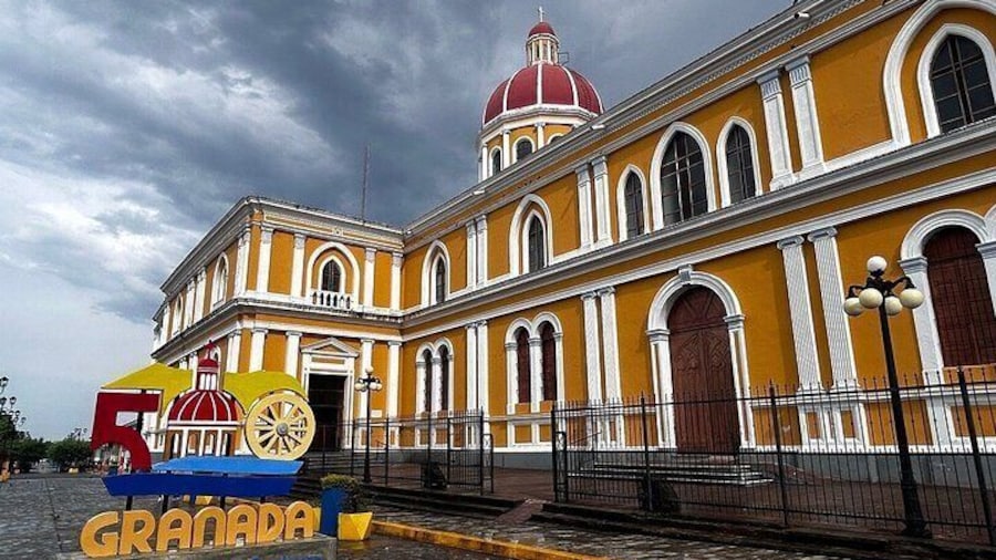 Discover Managua and Masaya and GranadaFull Day Private Tour