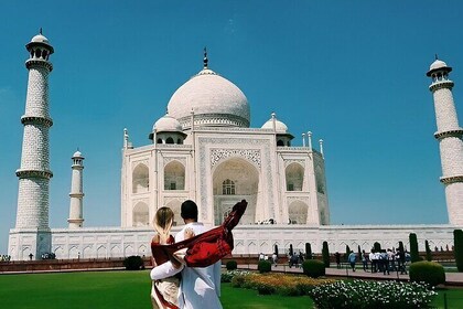 Jaipur to Agra Overnight Tour with Abhaneri and Fatehpur Sikri