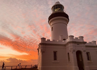 Byron Bay: Cape Byron Lighthouse Guided Sunrise Tour