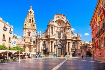 Hello Murcia: Private 2-Hour Intro City Walk with Local Guide