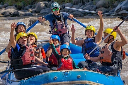 Experience Rafting and beer tasting river Maipo.