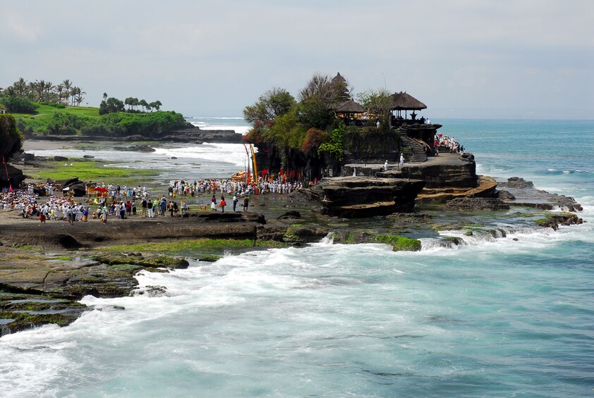 Full Day Bedugul and Tanah Lot Tour