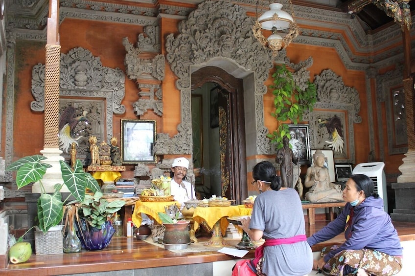 Yoga and Balinese Healing Experience