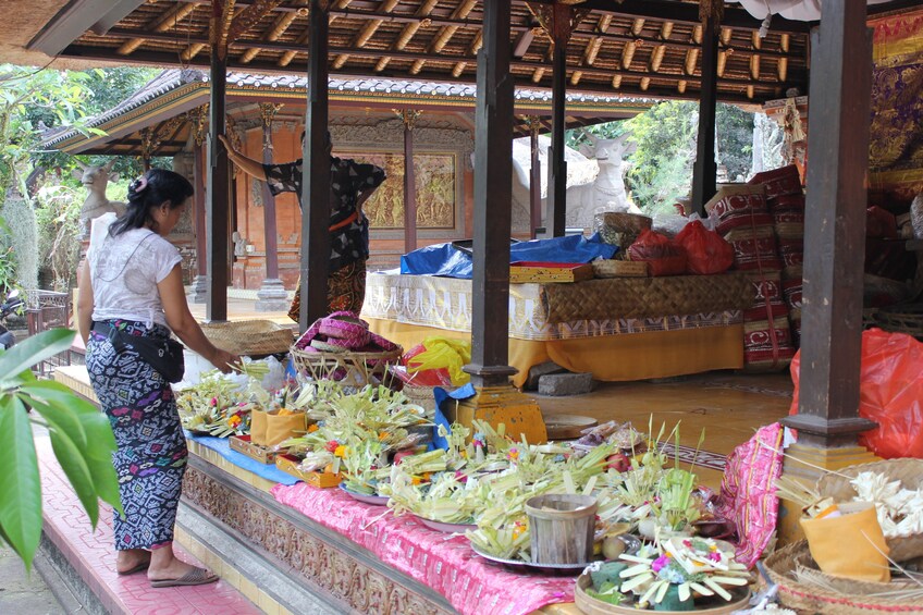 Yoga and Balinese Healing Experience