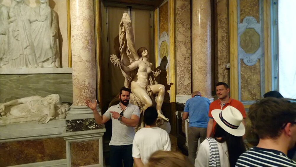 Vatican Museum, Sistine Chapel & St Peter’s Basilica Skip-the-Line Private Guided Tour