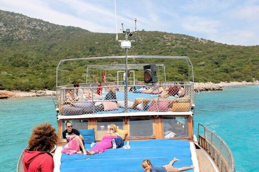 Bodrum Boat Trip with Lunch, Beer, Wine and All Soft Drinks