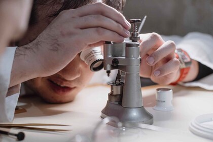 Geneva or Le Noirmont: Suisse Watchmaking Workshop