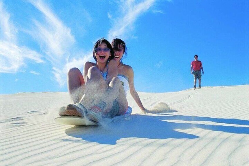 Classic sandboarding