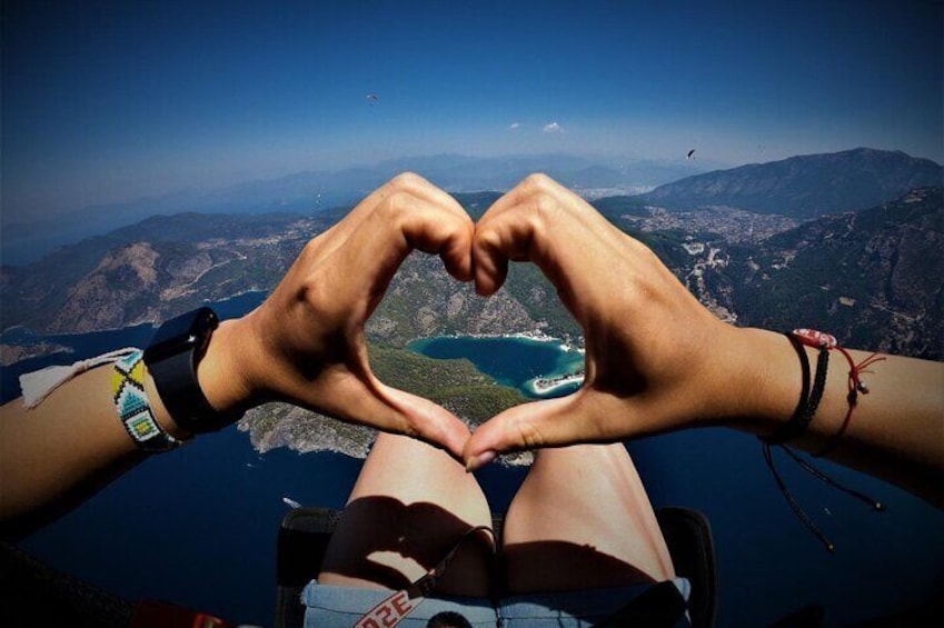 Tandem Paragliding with Professionals in Fethiye, Oludeniz