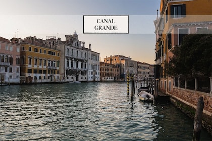 Combo Tour: Charming Gondola Ride & Canal Grande Boat Tour