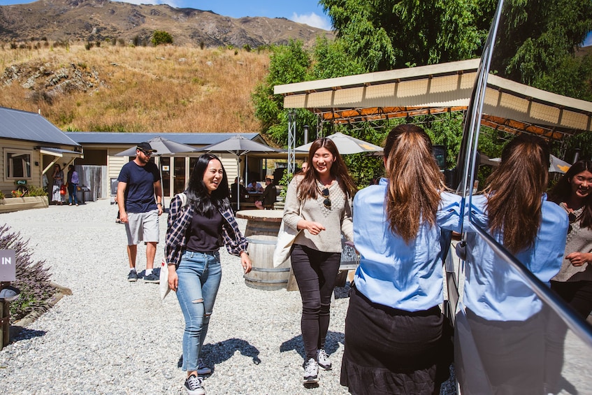 Small Group Wine Tour - Including Wine Cave
