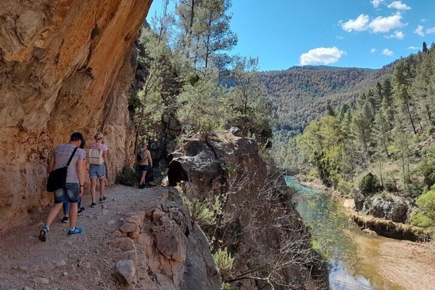 Montanejos: Do an Epic Hike and Swim in Thermal Waters