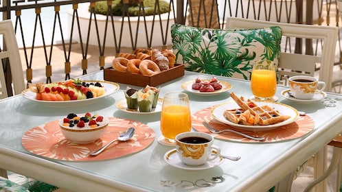 Frühstück im Palazzo Versace