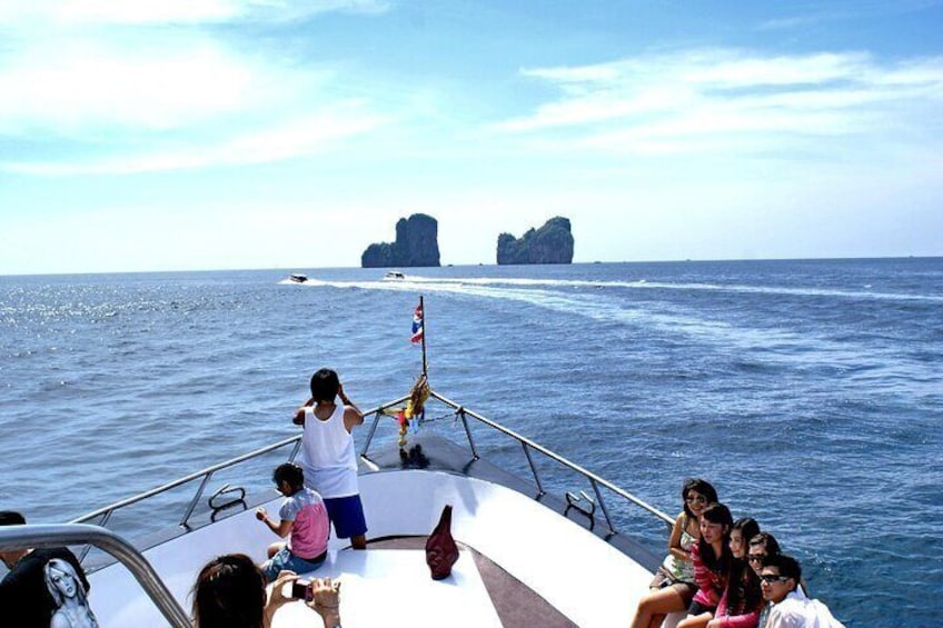 Phi Phi Island To Phuket By Phi Phi Cruiser