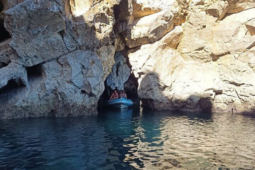Boat trip to the Costa Vicentina Caves