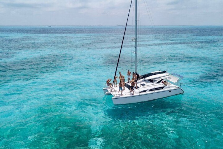 Catamaran Isla Mujeres Fun in the Sun